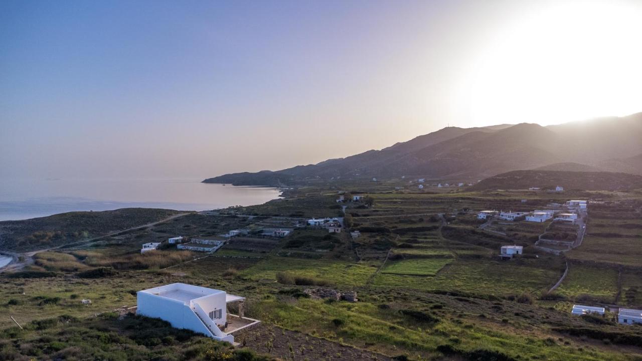 Kalliston Naxos Akrotiri  Luaran gambar